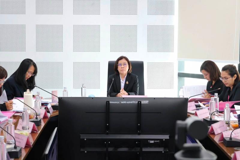 นาวสาวสุนีย์ ศรีส�
