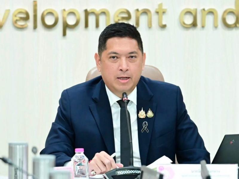 "นิกร โสมกลาง" ร