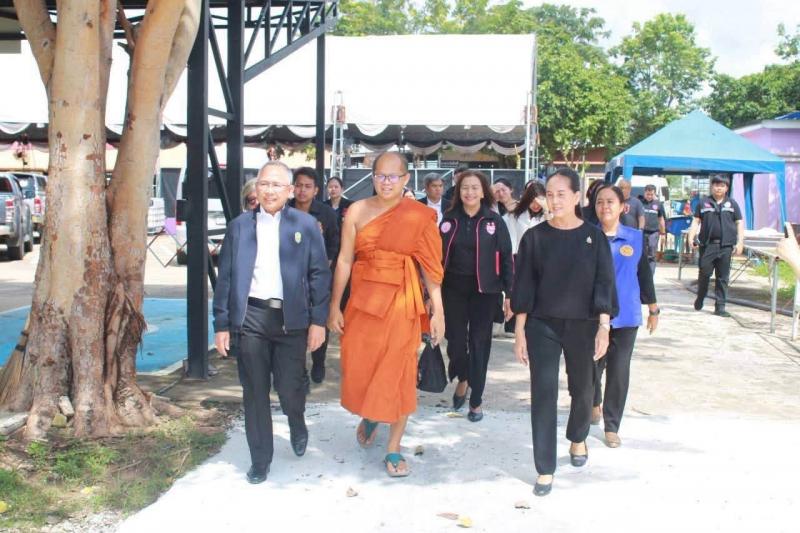 (ปลัด พม.) เป็นประธา