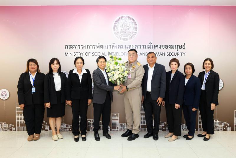 ร่วมแสดงความยินด�