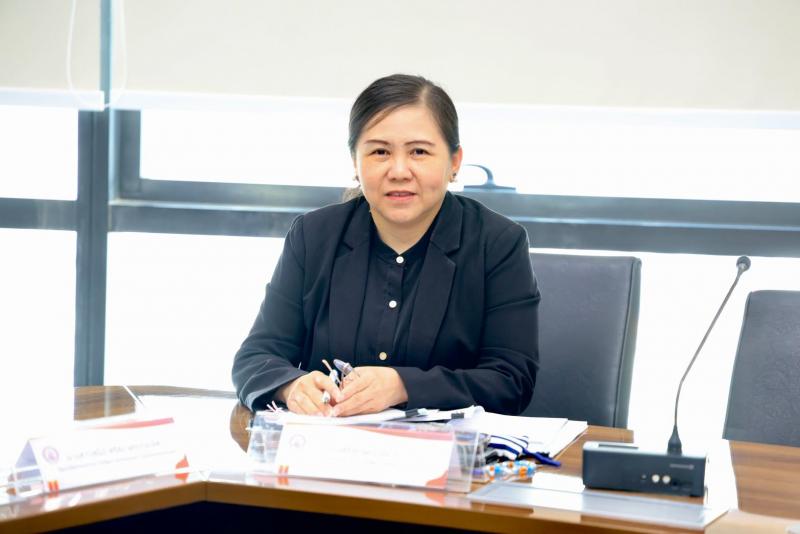 นางสาวสุนีย์ ศรีส�