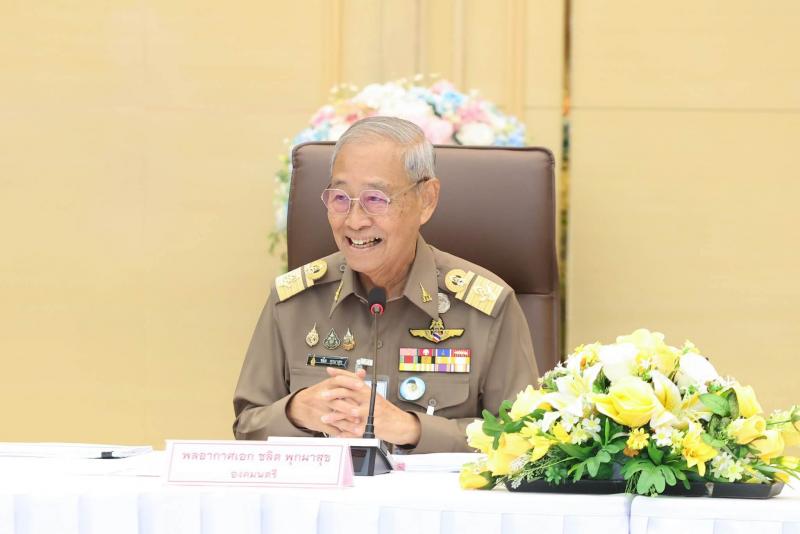 พลอากาศเอก ชลิต พุ