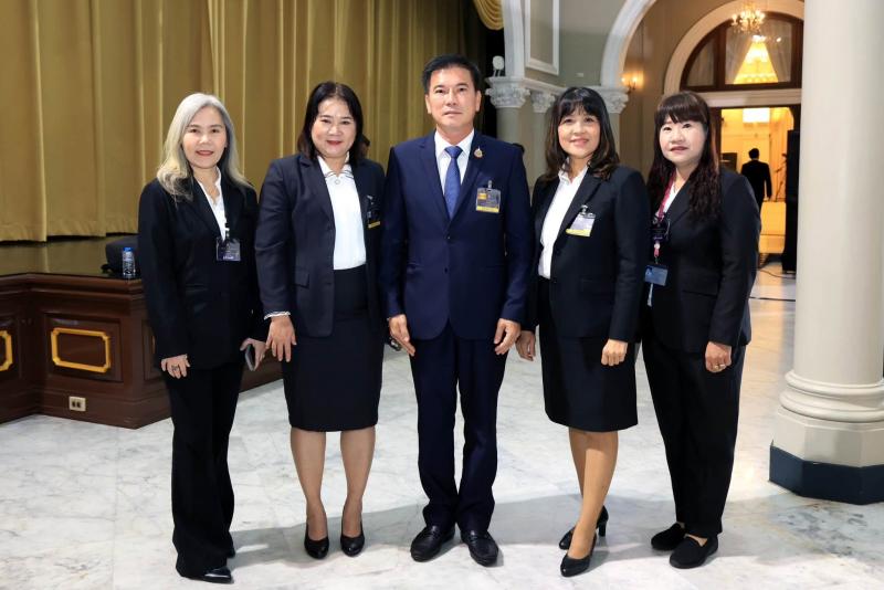 นางสาวชวนชม จันทะ�