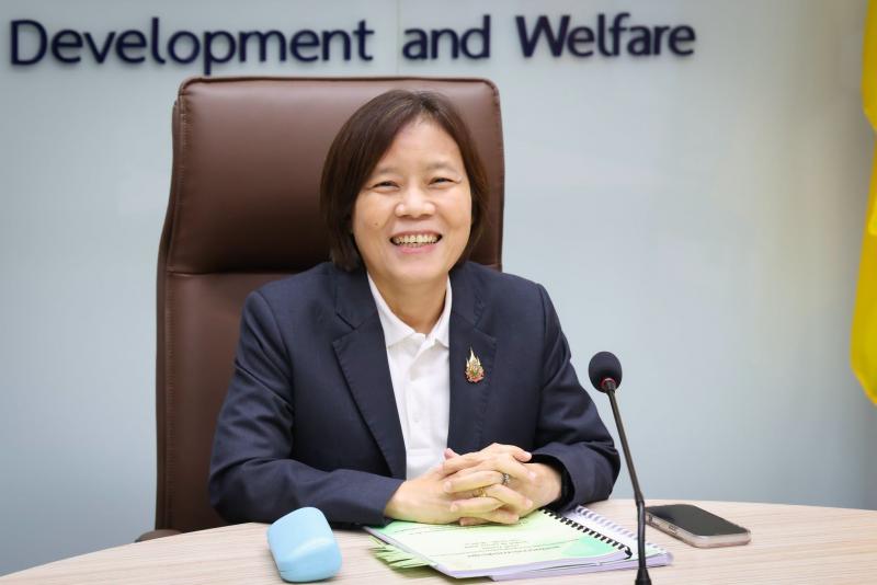 นางสาวสุนีย์ ศรีส�