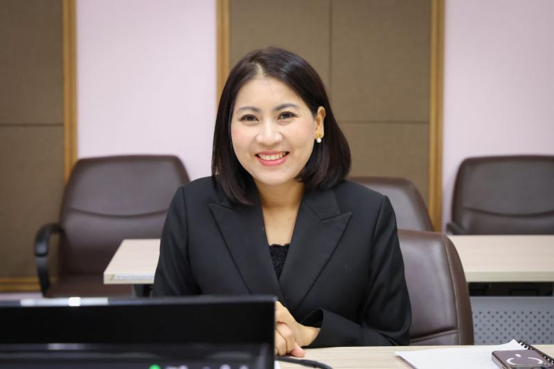 นางสาวสุนีย์ ศรีส�