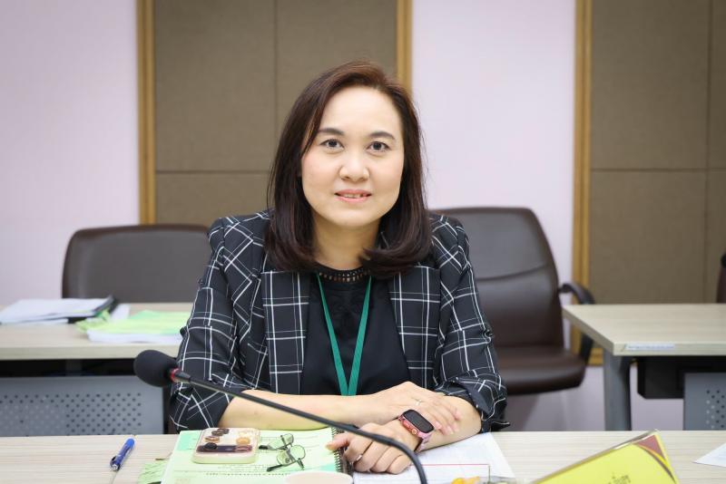 นางสาวสุนีย์ ศรีส�
