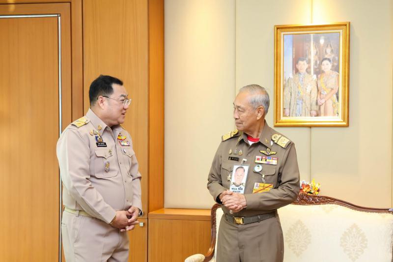 ปลัด พม. พร้อมคณะ เ�