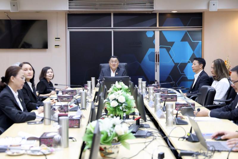 นายโชคชัย วิเชียร�