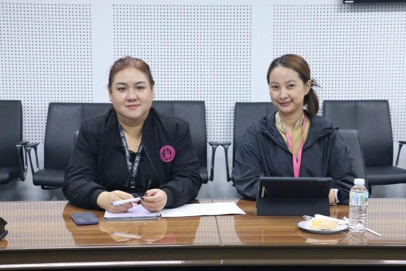 นางสาวสุนีย์ ศรีส�