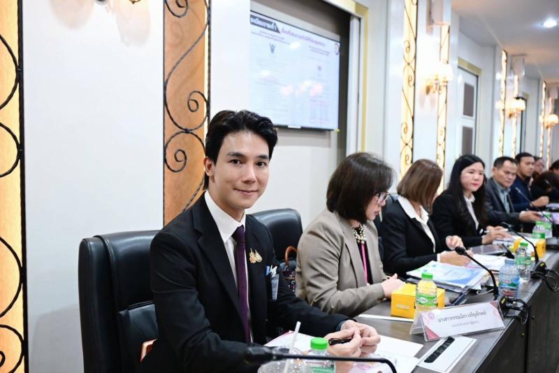 "นิกร โสมกลาง" ร