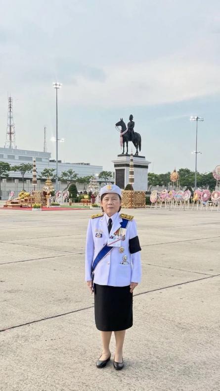 นางสาวสุนีย์ ศรีส�