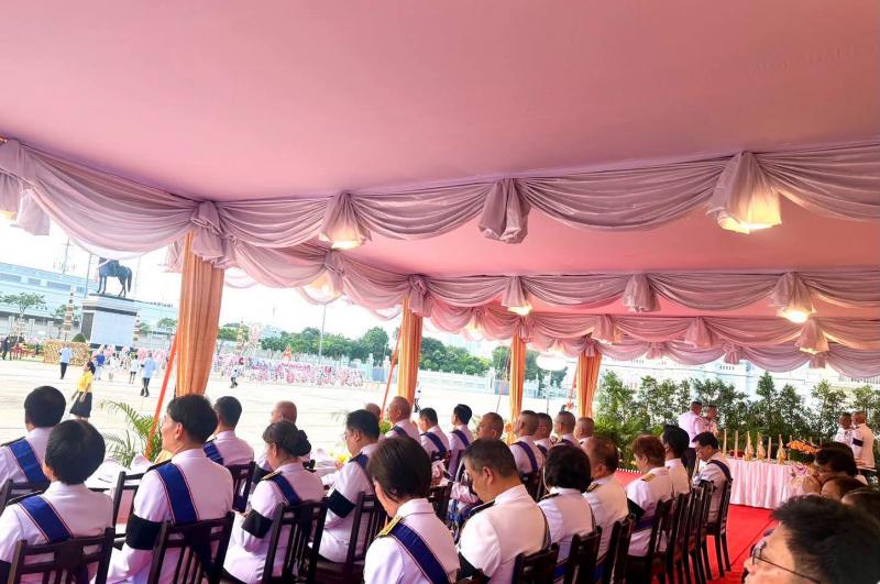 นางสาวสุนีย์ ศรีส�