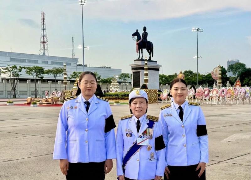 นางสาวสุนีย์ ศรีส�