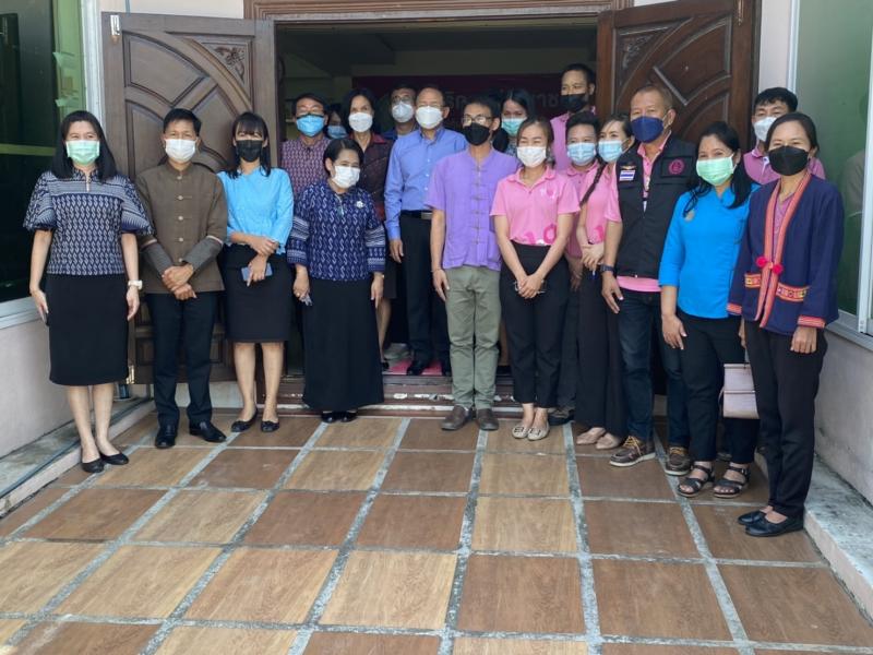 รองปลัดพม.ลงพื้นท�