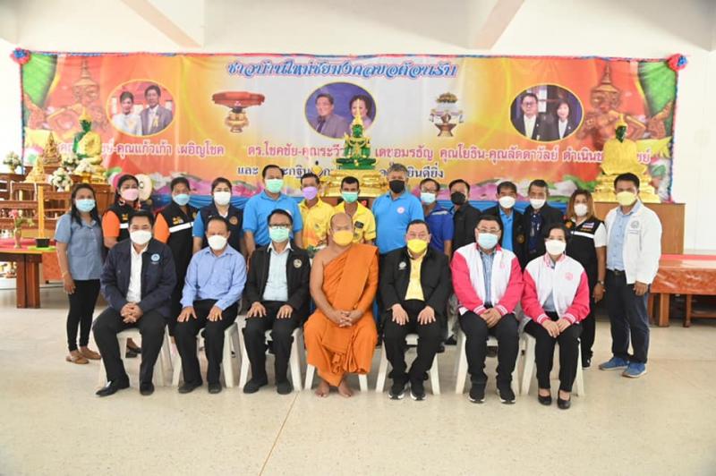 รมว.พม. ลงพื้นที่เ�