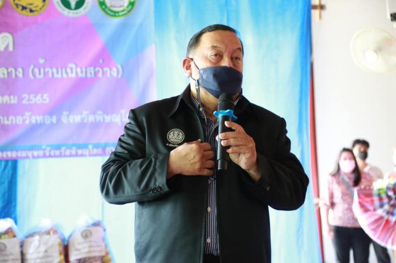 รมว.พม. ลงพื้นที่เ�