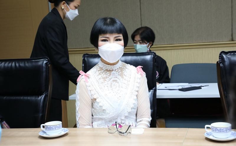 รมว.พม.ให้การต้อนร