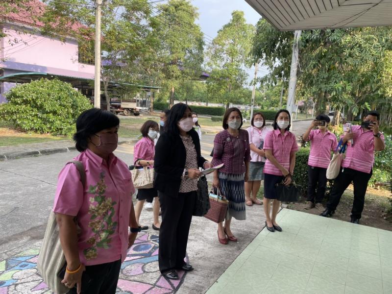 ผต.พม.พบผู้ว่าราชก