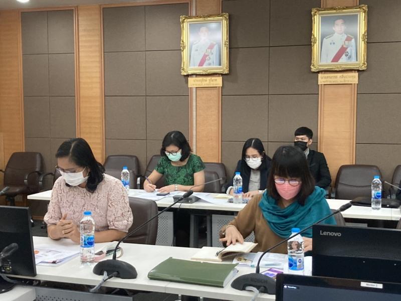 รองปลัดพม.เป็นประ�