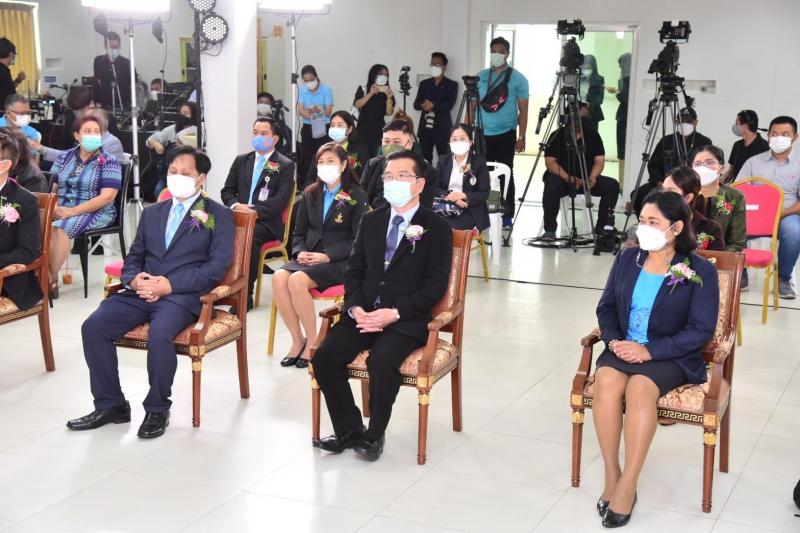 รองปลัดพม.เป็นประ�