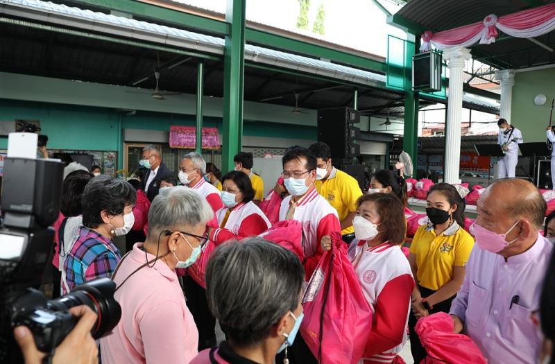 ปลัดพม.เป็นประธาน�