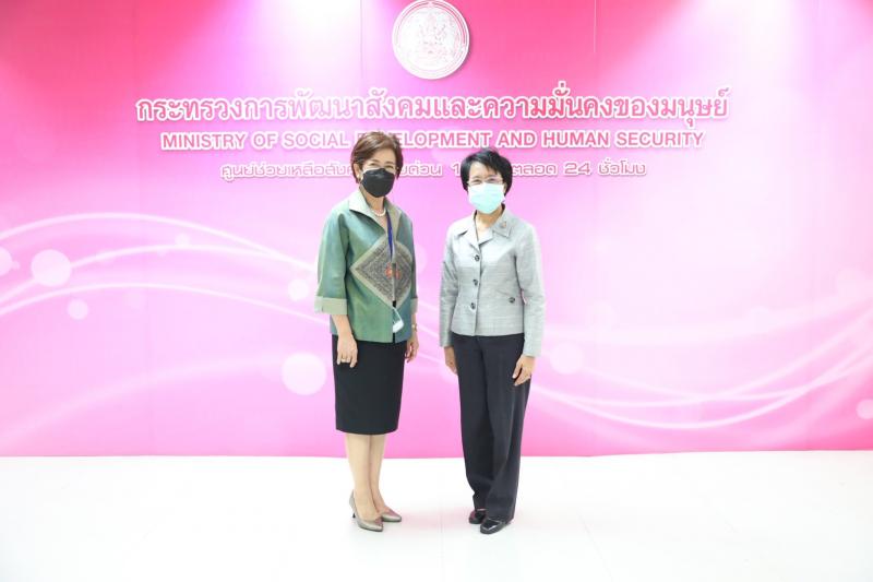 ปลัดพม.ให้การต้อน�