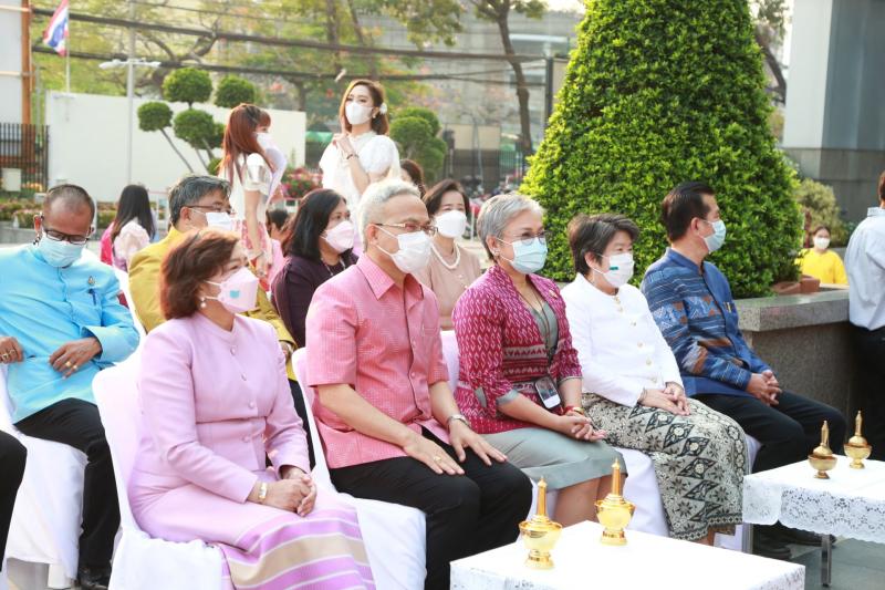ปลัดพม.พร้อมคณะผู�