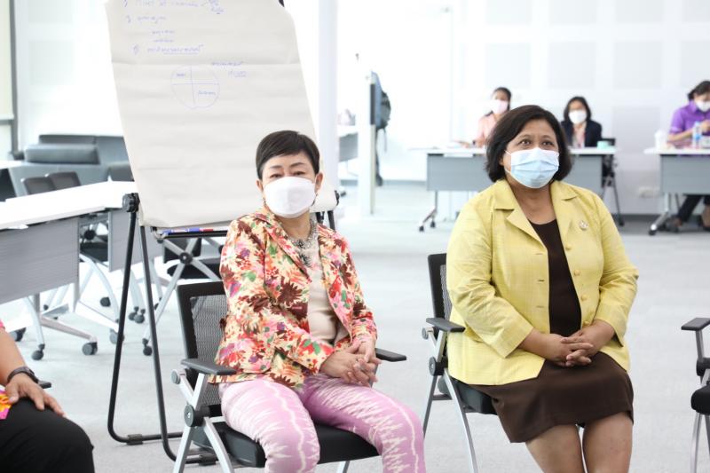 รองปลัดพม.พร้อมด้�