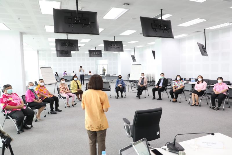 รองปลัดพม.พร้อมด้�