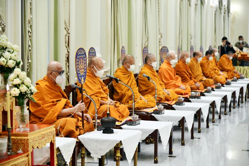 นายกรัฐมนตรี เป็น�