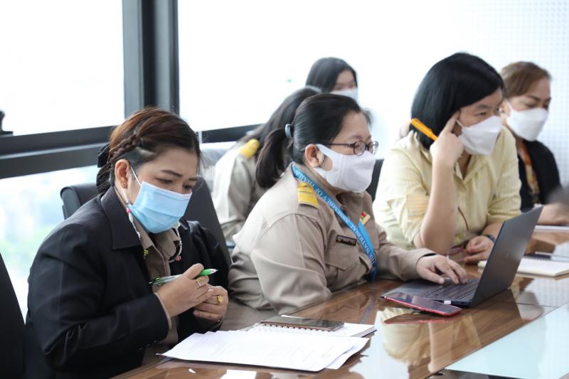 รองปลัดพมเป็นประ�