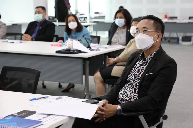 รองปลัดพม.เข้ารับ�