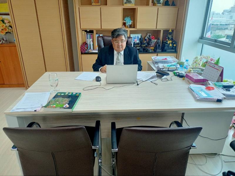 ผต.พม.ให้เข้าประชุ