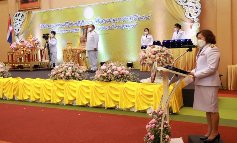 รมว.พม. เป็นประธาน�