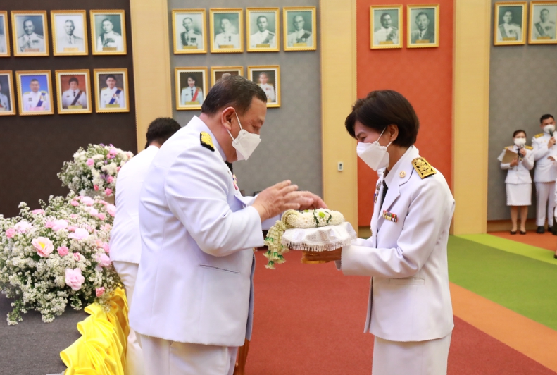 ปลัดพม.นำคณะผู้บร�