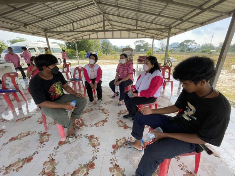 ผต.พม. ลงพื้นที่จั�