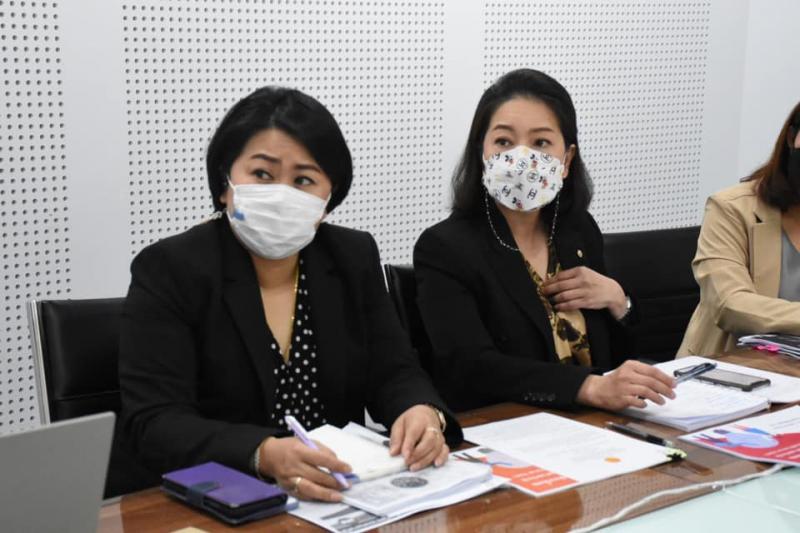 รองปลัดพม.เข้าร่ว�