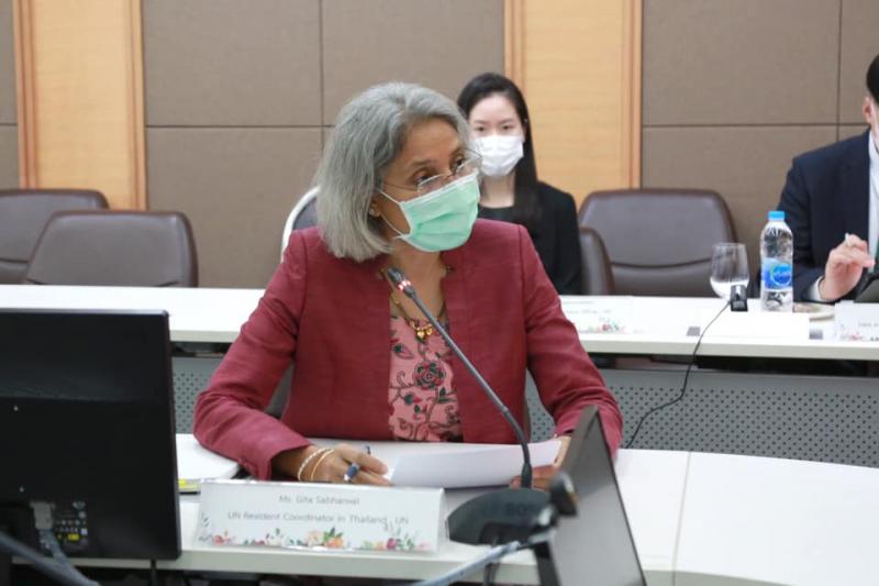 รมว.พม.ให้ UN เข้าพบ �