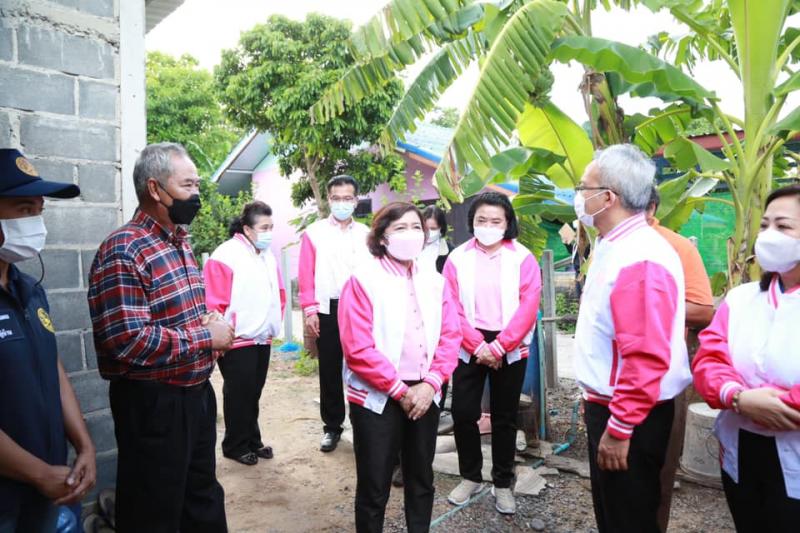 ปลัดพม.ลงพื้นที่จ�