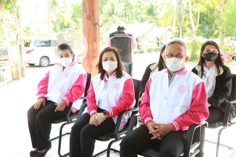 ปลัดพม.ลงพื้นที่จ�