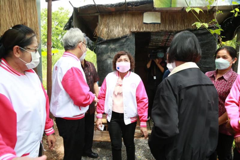 ปลัดพม.งพื้นที่จั�