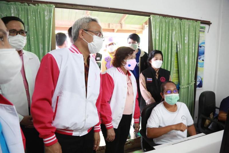 ปลัดพม.ลงพื้นที่จ�
