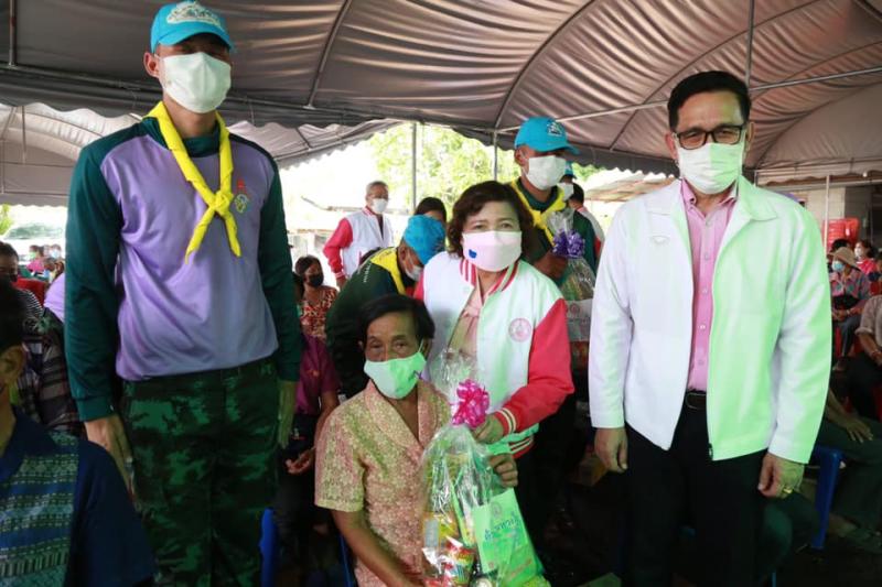 ปลัดพม.ลงพื้นที่จ�