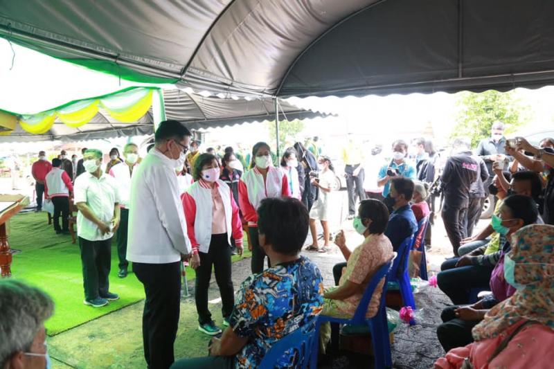 ปลัดพม.ลงพื้นที่จ�