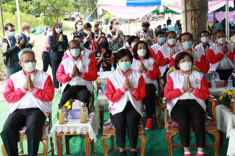 รมว.พม.พร้อมด้วยคณ