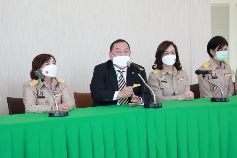 รมว.พม.แถลงข่าวควา