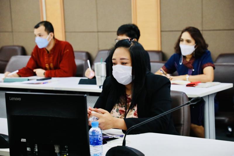 รองปลัดพม.เป็นประ�