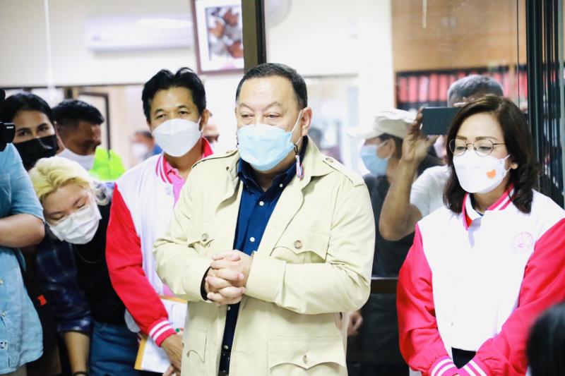 รมว.พม. และคณะผู้บ�