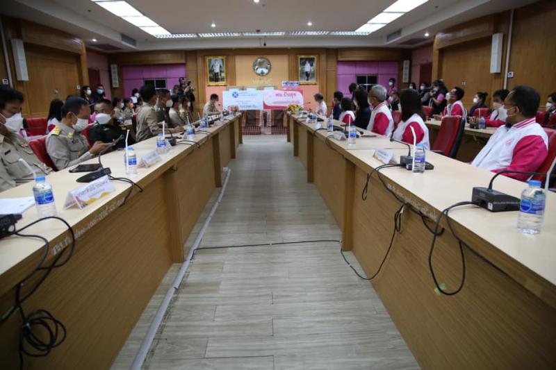 ปลัดพม.ลงพื้นที่จ�