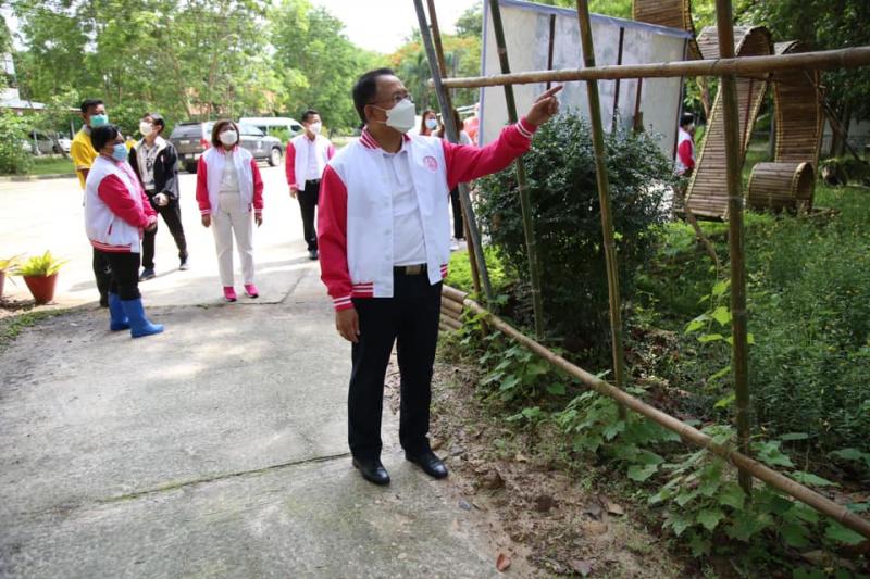 ปลัดพม.ลงพื้นที่จ�